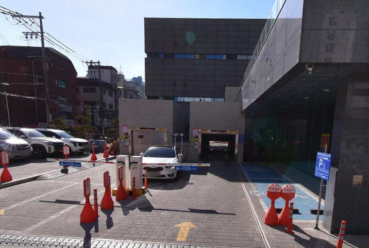 신사역 저렴한 주차장 공영주차장 요금 위치 비교 분위기 좋은 가로수길 카페 칵테일 바 '디어' 추천