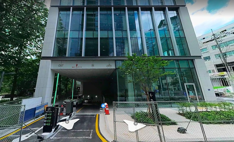 성수 놀거리, 최신 맛집, 주차장까지 총 정리! 성수역 n년차 에디터의 성수동 주차장 보고서 제출합니다