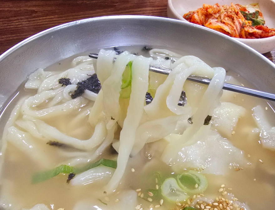 못골시장 주차장 | 주만사 추천 당일권 주차장 & 못골종합시장 · 칼국수 맛집 소개