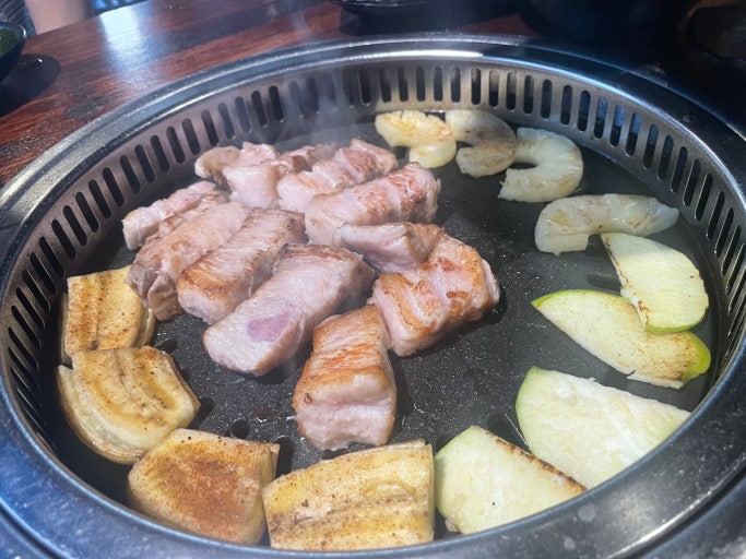 부평시장 주차장 | 부평 '세겹살' 숙성 고기 맛집 정복! 시장 골목 헤매지 말고 주차 7천 원에 해결하세요