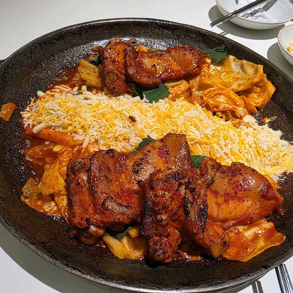 판교역 주차장 | 판교 주차 고민 종결!  & 닭갈비의 정석 '느루집'