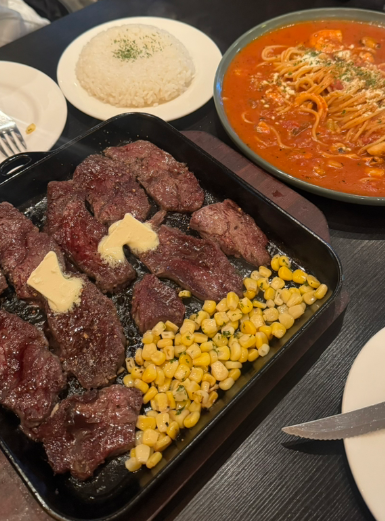 안양중앙시장 주차장｜주차장 찾고 계세요? 시장 방문 전 알아두면 편리한 주차장 & 스테이크 맛집 '로렌스308 스테이크 파스타' 안내