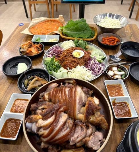 대전시청 주차장｜대전 시청역 업무·데이트 필수 정보 일주차 3천 원부터? 둔산동 알짜 주차장 총정리 & 족발 맛집 안내까지