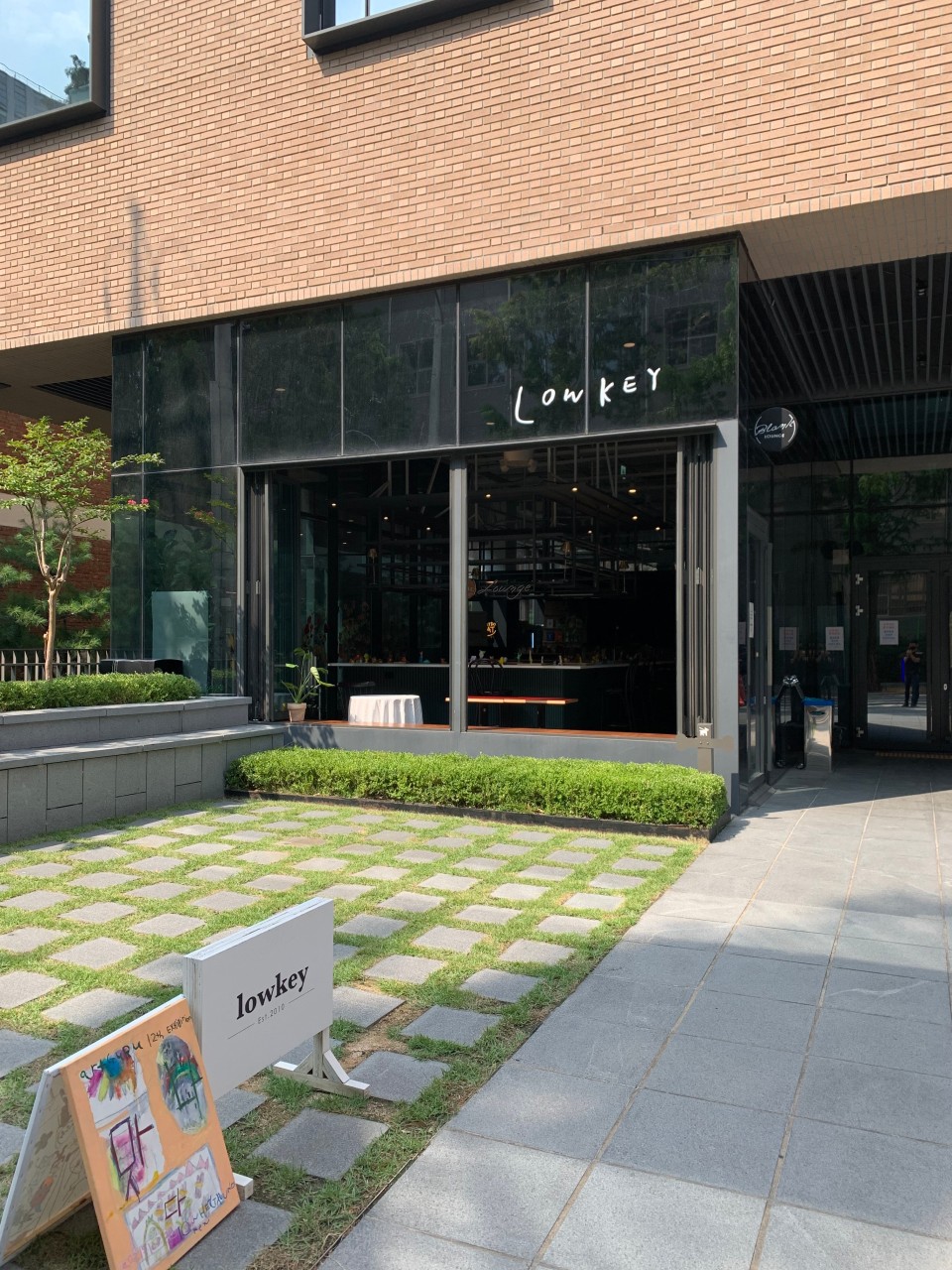 성수역주차장 3곳 비교 | 성수 맛집 투어 전, 4번출구 1분·휴일 당일권 13,000원부터
