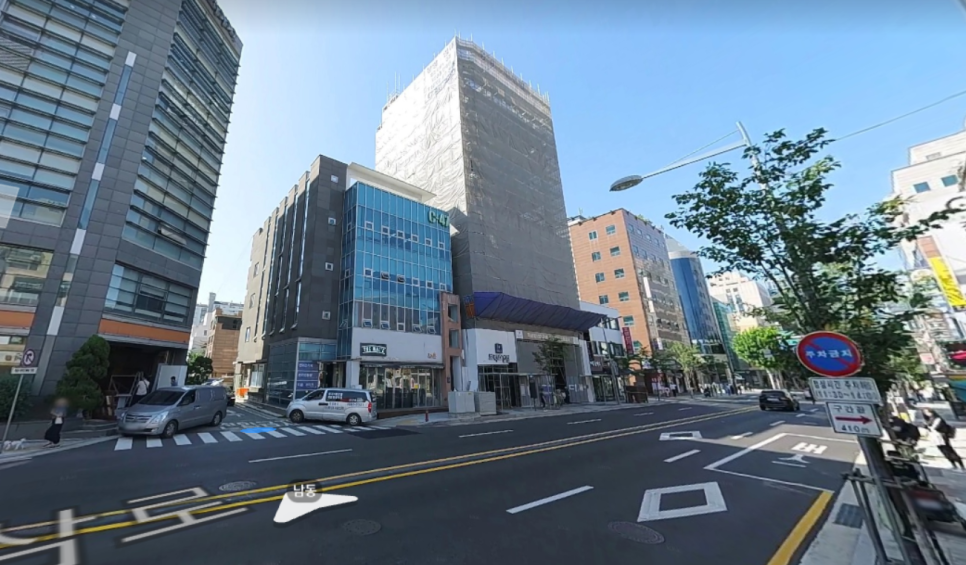 반포역 월주차  _ 반포역과 사평역 사이에 있는 초 역세권 주차장 정보