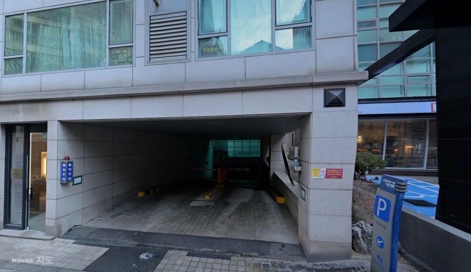 이수역 월주차ㅣ1톤 이하 화물차까지 수용 가능한 이수역 도보 3분컷 월주차장 추천