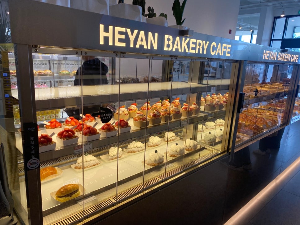 드라이브스루 가능 맛집_차에서 시원하게 즐기세요