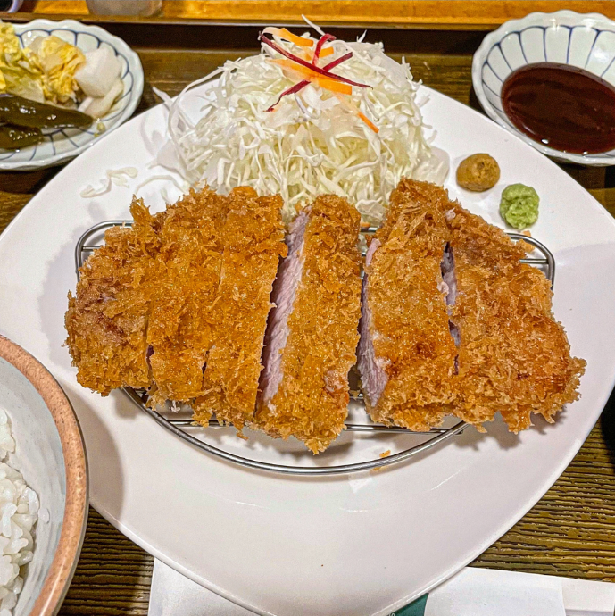삼각지역 주차장 | 도보 3분거리의 초역세권 주차장   돈카츠 맛집 한 번에 삼각지역 주차장 걱정없음!