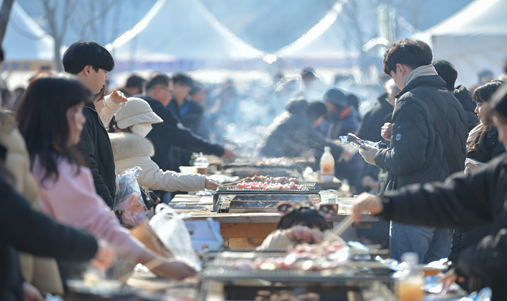 금강신관공원 주차장 | '2026 겨울공주 군밤축제' 100% 즐기기! 주차 꿀팁 & 축제 가이드