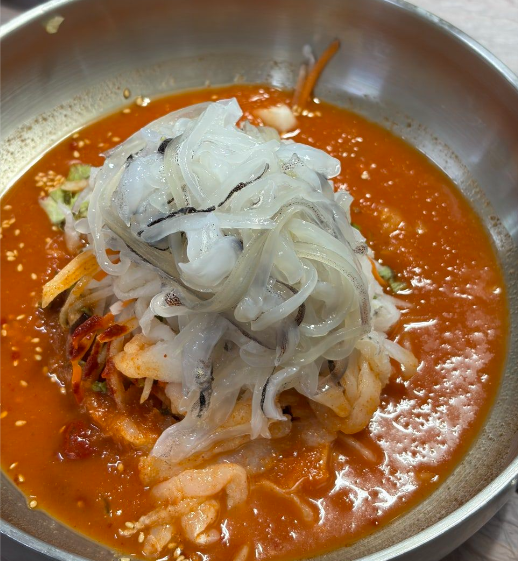 속초 주차장 | 강원도 속초 먹거리 여행 전 필수 체크! 속초시장·물회 맛집 완도회식당   주만사 추천 주차장 안내