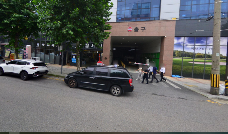 갈산동 주차장 | 갈산역에 이런 곳이 있었어? 인천의 작은 유럽 '학센 맛집' 방문 전 필수 체크리스트