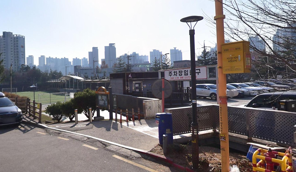 주차 전쟁 없이 인곡체육공원 즐기기! 실속 주차장 정보 총정리 | 인곡1저류지체육공원