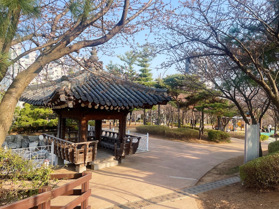 원신근린공원 나들이, 주차 걱정 없는 민영 주차장 추천 | 세차도 가능한 원신근린공원 인근 주차장