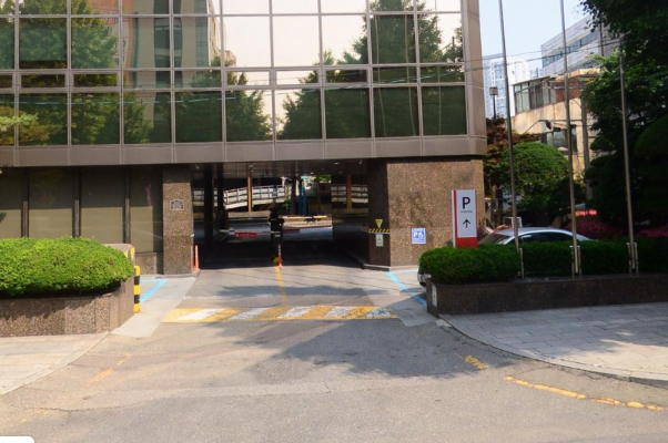 금남로 주차장 | 금남로4가역 역세권 주차장과 디저트 맛집 카페 추천 주차 할인 꿀팁까지