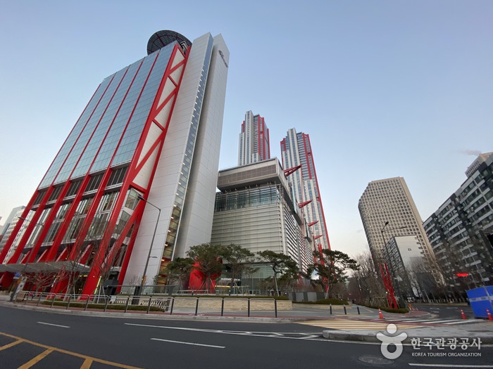 여의도동 주차장 | 여의도동 직장인 필수 앱! 샛강역 주변 주차비 아끼고 시간도 버는 주차 예약 가이드