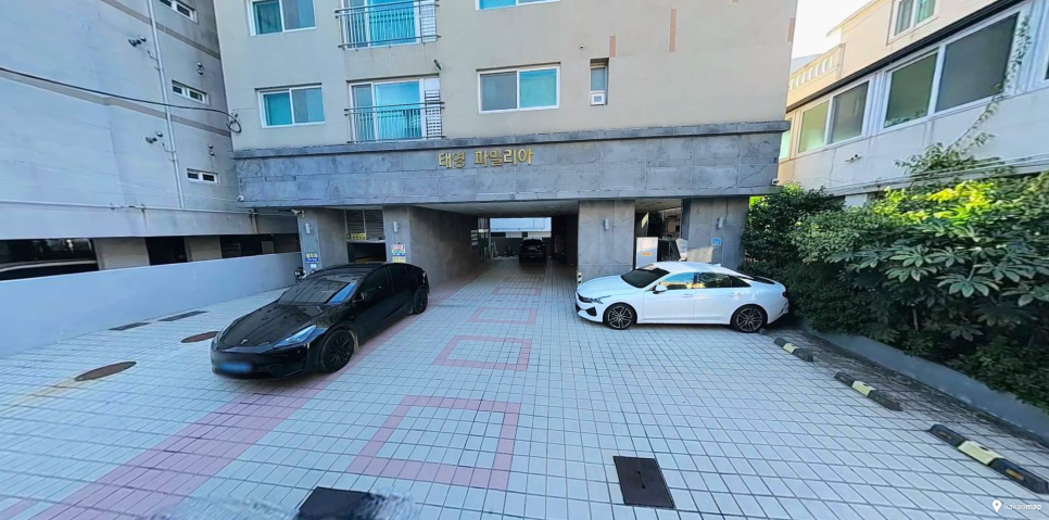 금련산역 주차장 |  어디가 편할까? 광안리·남천동 방문 전 알아두면 좋은 주만사 추천 주차장 역 인근 카페 피크닉 소개