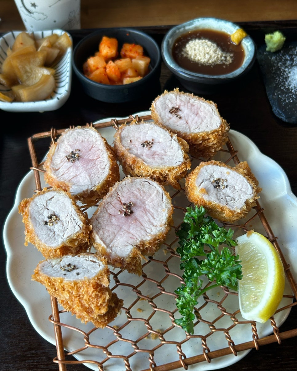 검단사거리역 주차장 | 주차 스트레스 없이 즐기는 맛집 투어! 주차장 상세 가이드 & 돈까스 맛집 '겸손돈가스'