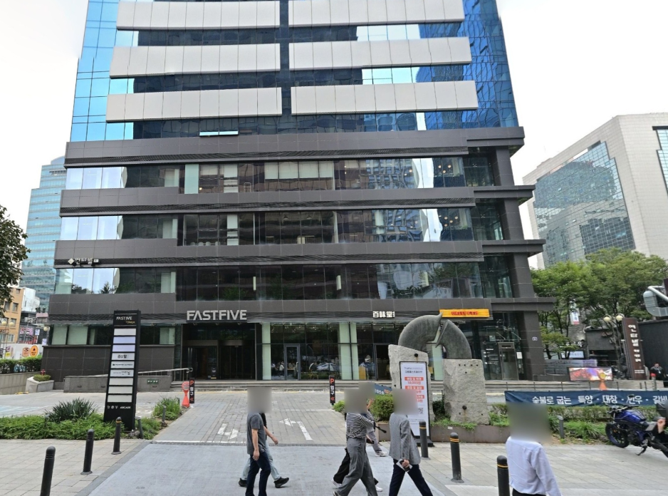 을지로입구역주차장 | 복잡한 명동에서 숨은 꿀주차장 추천 & 디저트 맛집 '크림시크'