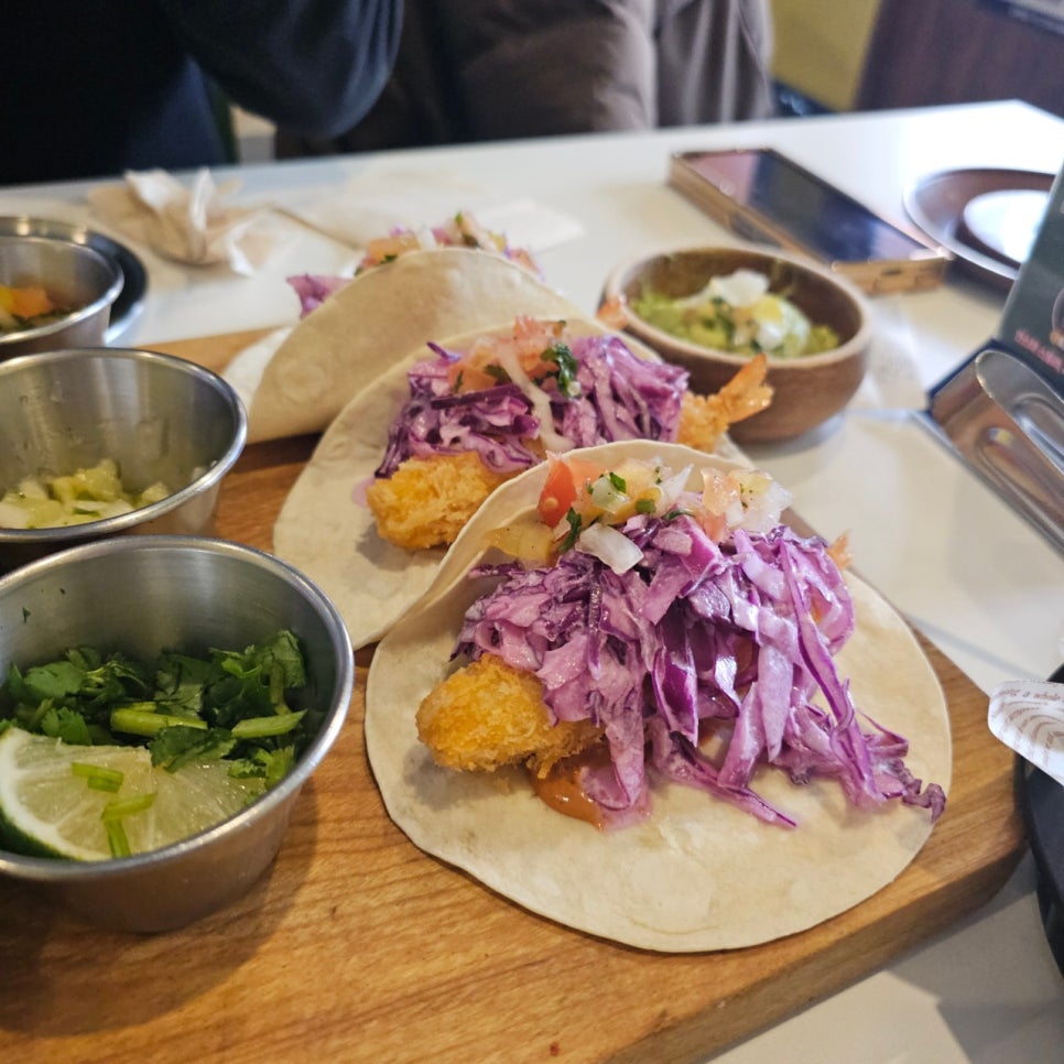 회기역 주차장 | 역세권 주차장 3선 완벽 가이드 & 인생 타코 맛집 '따께리아 라 비다'