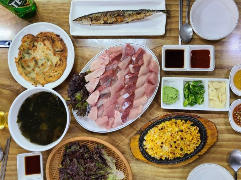 개봉역 주차장 | 개봉역 주차는 여기로! 주만사 추천 가성비 주차장 & 개봉동 ‘진성수산’ 맛집 안내
