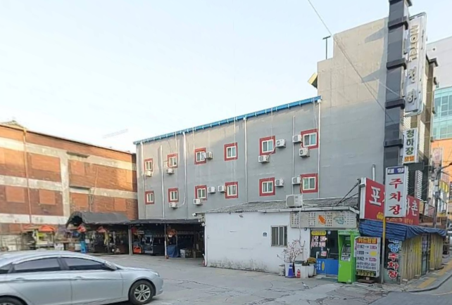 수원역 로데오거리 주차장 케이크 맛집 카페 '스톤' 츠춴 수원역 환승센터 공영주차장 요금 비교