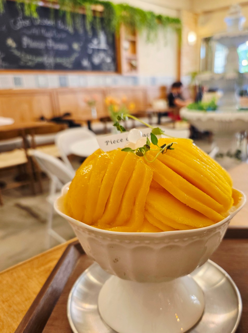 보정동 카페거리 주차장 공영주차장보다 가까운 보정동 저렴한 주차장 빙수 맛집 '피스 오브 피스' 추천