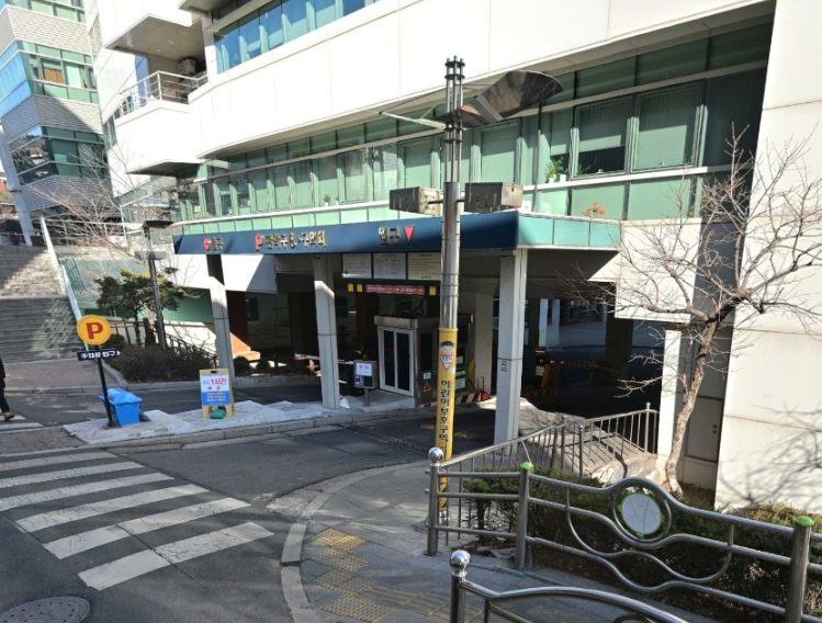 서울대입구역 주차장 꿀팁 관악구청 무료주차 근처 주차장 할인 정보 샤로수길 소바맛집 '채우동' 추천