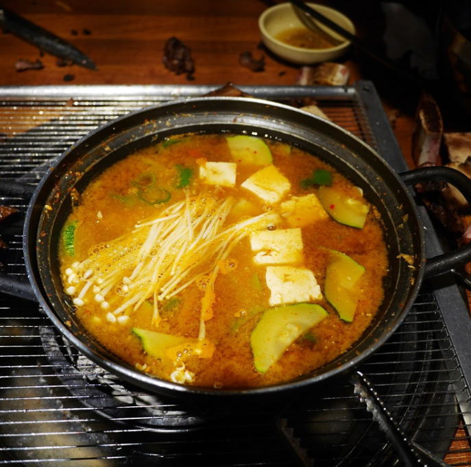 온천장 주차장｜온천장역 도보권 저렴한 주차장 & 불향 가득 갈비 맛집 '태능갈비' 소개 및 꿀팁