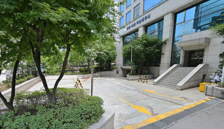 역삼역 주차장 | 센터필드 카페 투어부터 비즈니스 미팅까지, 가장 빠르고 저렴한 주차 솔루션