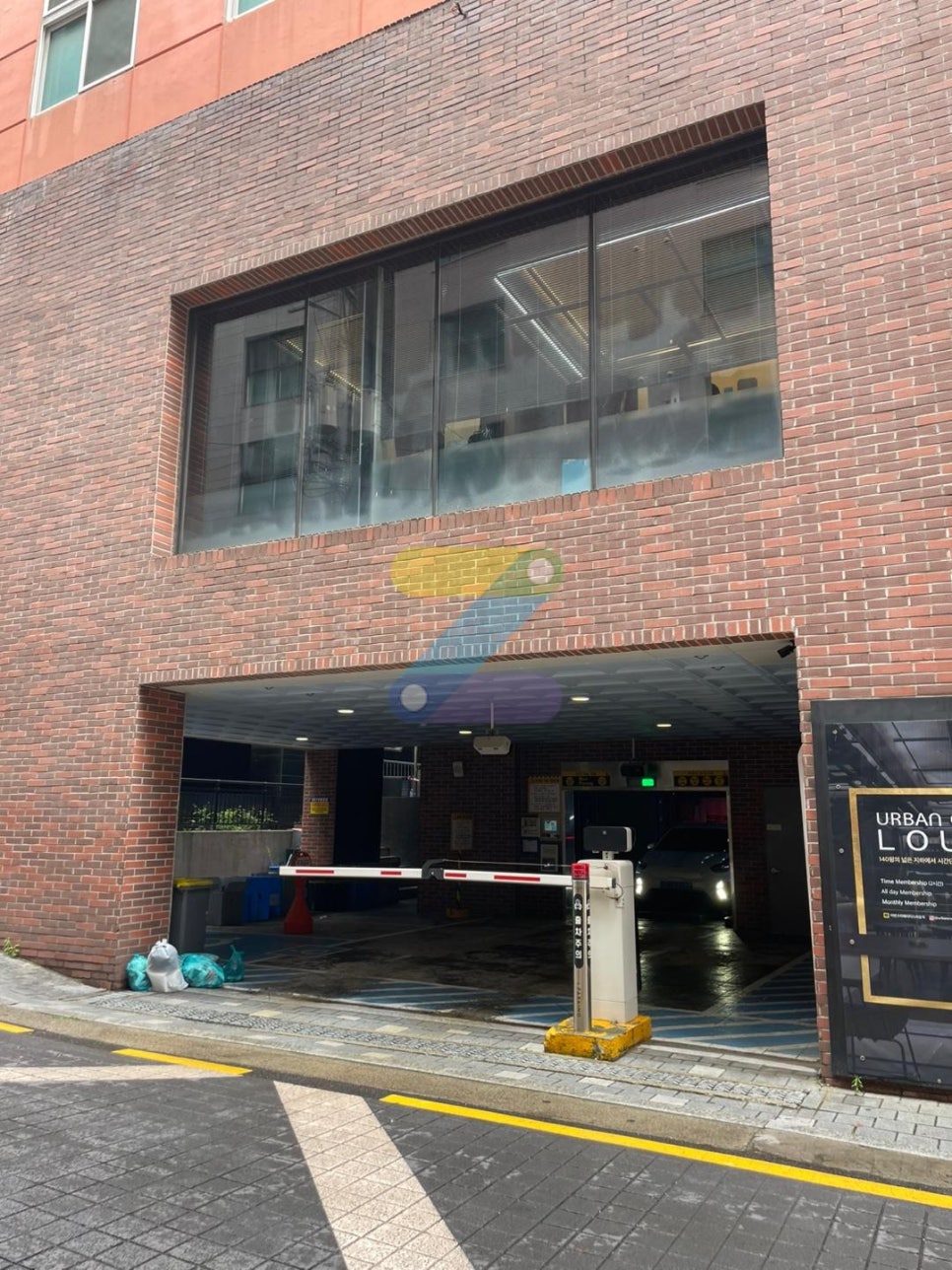 이대역 주차장 | 커피 두 잔 값이면 하루 종일? 이대역 앞 만 원으로 해결하는 당일 주차권 리스트