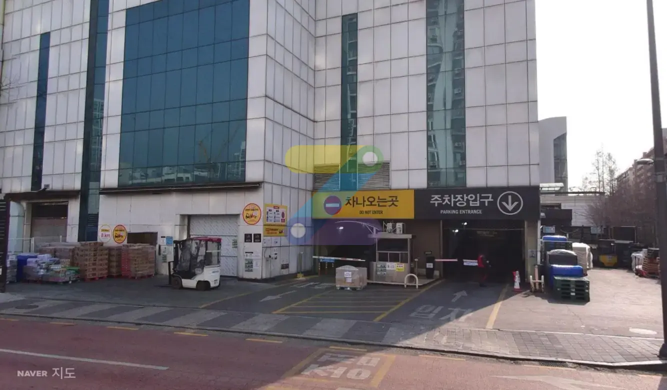 반포역 월주차ㅣNC백화점 강남점 월 16만 원대 24시 자주식