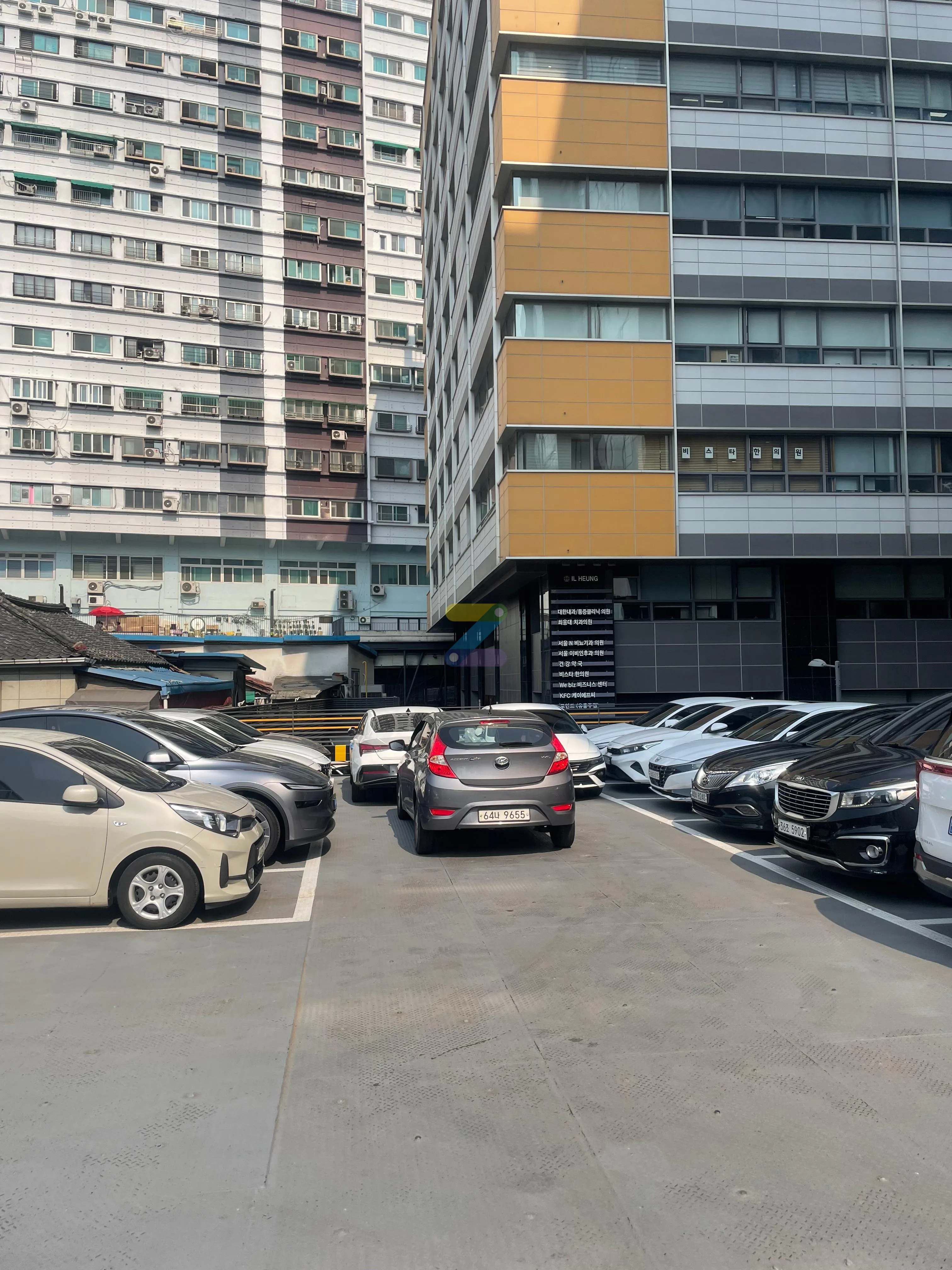 일흥 빌딩 주차장 주차장 사진